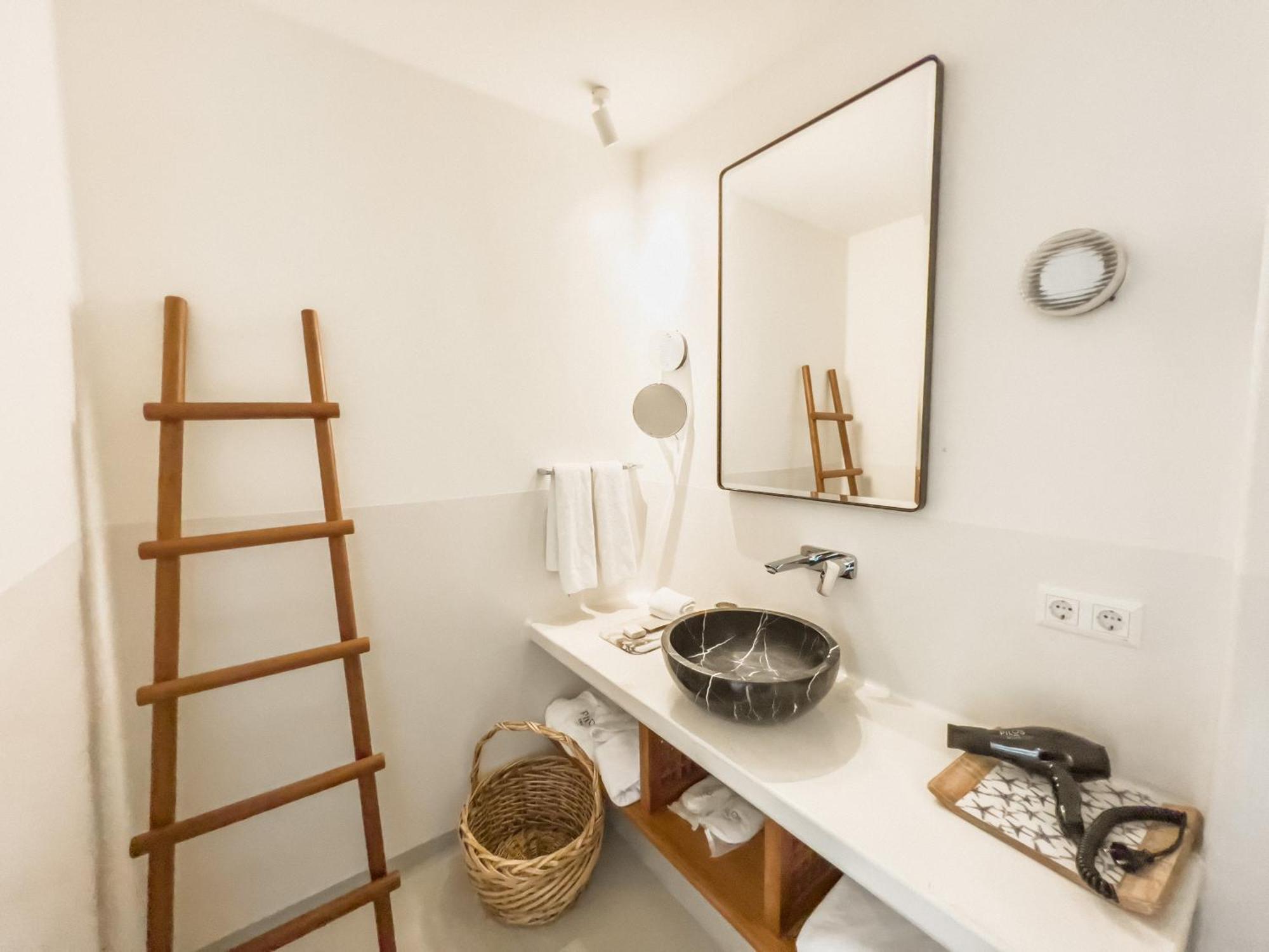 Pilos Suites Turunç Zewnętrze zdjęcie