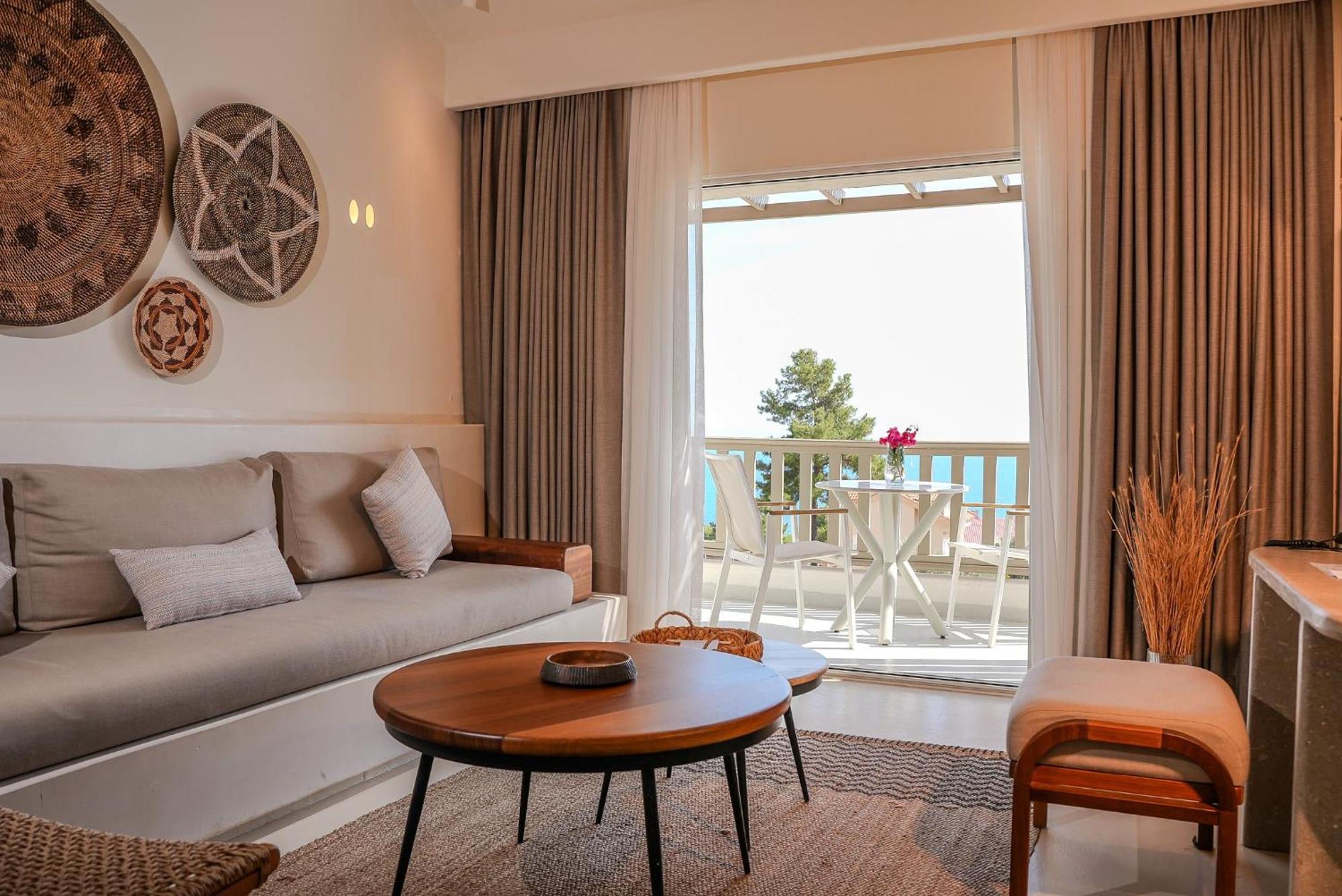 Pilos Suites Turunç Zewnętrze zdjęcie